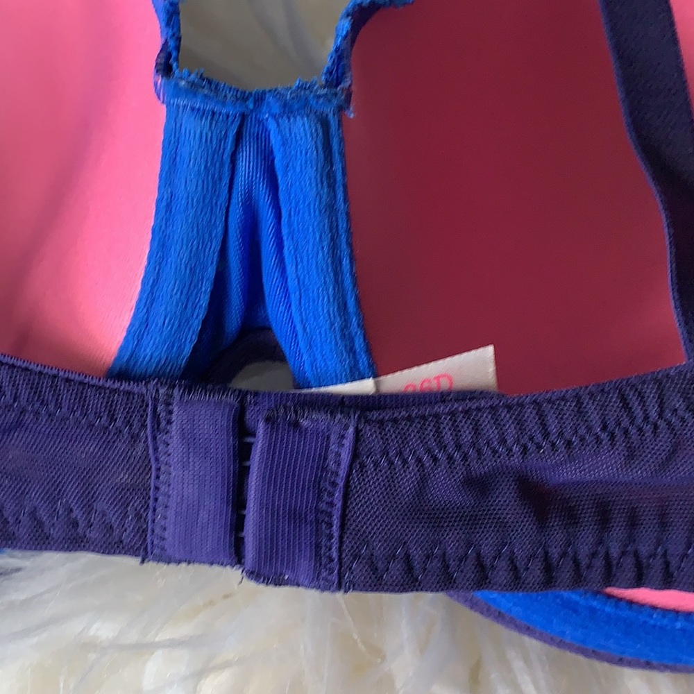 🌟VICTORIAS SECRET PUSH-UP BRA🌟 - Picture 5 of 8